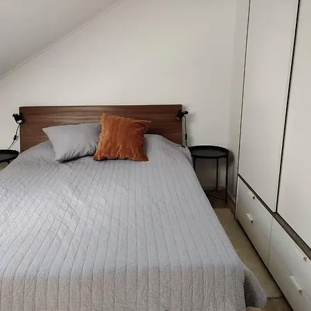 Apartmán 3 Bedroom Duplex Helsinky