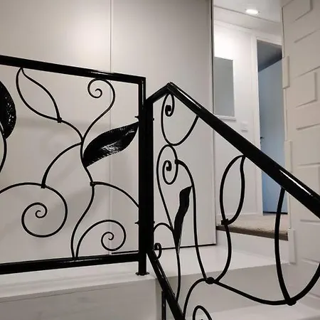 3 Bedroom Duplex *