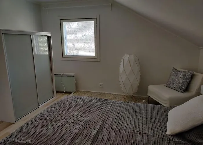 3 Bedroom Duplex * הלסינקי