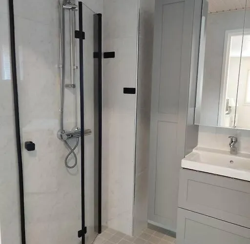 3 Bedroom Duplex הלסינקי